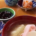 kurozata's cooksnap of when they made 簡単！ウサギ蒲鉾の飾り切り.