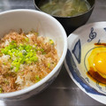 ★なみ☆'s cooksnap of when they made おかかとねぎ！粗挽きこしょうの卵かけご飯.