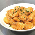 クックUR9L2V☆'s cooksnap of when they made 鮭とポテトの味噌バター炒め.