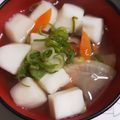 か～ぽ☆'s cooksnap of when they made ふわふわはんぺんの塩麹お吸い物.