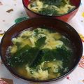 赤い電話's cooksnap of when they made 超簡単♪わかめと卵の味噌汁.