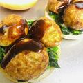 ♡マッキークッキング's cooksnap of when they made ②ファミマ商品で・たこ焼きバーガー.