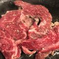 けい♫'s cooksnap of when they made ★☆ステーキ☆柔らかくジューシーな焼き方.