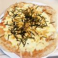 ごまかーちゃん's cooksnap of when they made お餅リメイク！たらこバターの餅ピザ.
