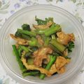 笑福ねこ's cooksnap of when they made 中国野菜カイランと豚肉のオイスター炒め.