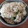 魔法の粉's cooksnap of when they made しらすの簡単炊き込みご飯.