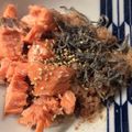 ベティ３'s cooksnap of when they made 簡単ランチ☆鮭フレークと塩昆布丼.