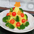 ぐりこ♪♪♪'s cooksnap of when they made シーチキンポテサラのクリスマスツリー.