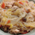 tsmitaka's cooksnap of when they made とろりっ☆柔らか鶏肉と白菜の春雨煮込み.