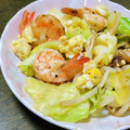 クック7I0KVV☆'s cooksnap of when they made えびとキャベツと卵の炒め物.