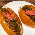 colomie's cooksnap of when they made 超熟ロールで焼きそばパン.