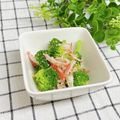 ゆづキッチン's cooksnap of when they made ブロッコリーとカニカマの胡麻和え.