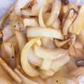 mipunya's cooksnap of when they made エリンギと玉ねぎのコンソメバター炒め.
