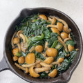 珈琲に目がないちゃん's cooksnap of when they made 簡単＆美味！ほうれん草となめこの煮びたし.