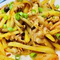 U☆kaoru's cooksnap of when they made 豚バラとじゃがいものキムチ炒め.
