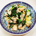 あっこ姉's cooksnap of when they made じゃがいもと法蓮草と鶏肉のマヨチー炒め.