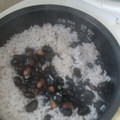 Firanzea's cooksnap of when they made 黒豆煮のリメイク♡黒豆ごはん.