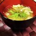 ダッフィーニーうに's cooksnap of when they made タマネギ・豆腐・きざみ揚げのお味噌汁.
