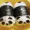 ka321ri's cooksnap of when they made チビパンダおにぎり　幼稚園用キャラ弁.