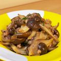 レシピ集's cooksnap of when they made 酵素の科学で120%旨味増！きのこそぼろ.