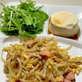 ♪ゆかたん♡'s cooksnap of when they made 忙しい朝に！もやしとウインナーの卵炒め♡.