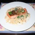 ladyoscar's cooksnap of when they made 絶品☆サーモンと青菜のクリームパスタ.