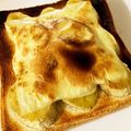 sayaendo＊'s cooksnap of when they made 最高に幸せ☆バナナシナモンチーズトースト.