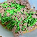 ☆hiroppy☆'s cooksnap of when they made 豆苗焼肉.
