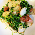 ˚✧₊⁎ゆう˚✧₊⁎'s cooksnap of when they made 長芋と豆苗のサクッと炒め.
