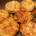 愛猫ベリー's cooksnap of when they made 保存版＊蓮根豚つくねの味噌マヨ照り焼き＊.