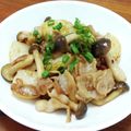 YCHキッチン's cooksnap of when they made 長芋豚肉きのこのバターポン酢炒め.