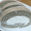 クック8Y79PA's cooksnap of when they made 黒豆の煮汁でシフォンロール♡粉茶クリーム.