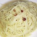 ちゃちゅ2's cooksnap of when they made にんにくチューブで本格ペペロンチーノ.