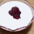 ﾋﾟﾛﾐ♡'s cooksnap of when they made 超簡単☆イチゴジャムヨーグルト.