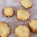 kotapo's cooksnap of when they made 簡単♪おからクッキー【糖質制限】.