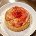 misataku_'s cooksnap of when they made おもてなし♥️りんごとバナナの薔薇ケーキ.