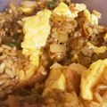 zushishi's cooksnap of when they made カレールウで簡単カレーチャーハン.