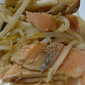 ぶ〜ちゃん。's cooksnap of when they made 簡単♡鮭ともやしのバターポン酢炒め♡.