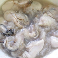 ちゃーりーWKY's cooksnap of when they made 昔ながらの牡蠣の下処理～広島風～.