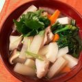 caruga's cooksnap of when they made 白だしだけで簡単♬お雑煮.