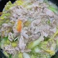 ☆hiroppy☆'s cooksnap of when they made 粉末だしで簡単しゃぶしゃぶ鍋.