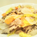 イエローバード's cooksnap of when they made 豚こま白菜の塩炒め.