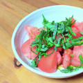 ちーまぐ's cooksnap of when they made 【和えるだけ】大葉で♪冷やしトマト.