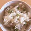 げんき1115's cooksnap of when they made ねこぶだしで豆ごはん（えんどう豆）簡単！.