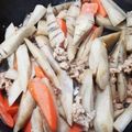 クックSEESE4☆'s cooksnap of when they made ごぼうと豚バラの出汁煮.