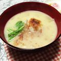 ともこキッチン's cooksnap of when they made 香川のあんもち雑煮！白味噌.