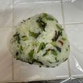 chikinda's cooksnap of when they made 野沢菜と塩昆布のおにぎり.