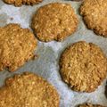 yoyomari's cooksnap of when they made ザクザク オートミールクッキー.
