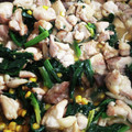 yottan312's cooksnap of when they made 鶏肉とほうれん草のガリバタ炒め.