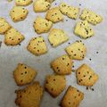 クックVN5MRF☆'s cooksnap of when they made 材料４つ★生おからの簡単きな粉クッキー.